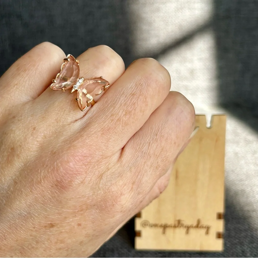 Pretty BLUSH PINK Butterfly Gemstone Fashion Ring, Gold, Adjustable